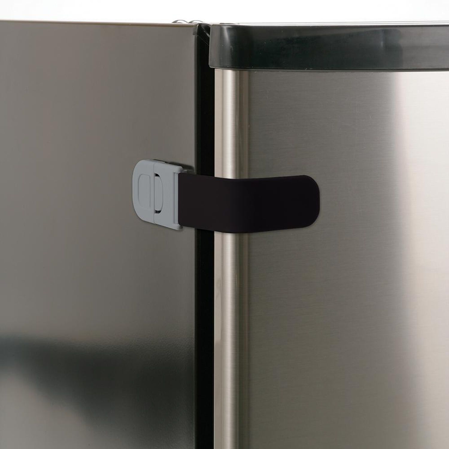 Pack De 2 Seguros Para Artefactos Electricos Decor Safety 1st image number 2.0
