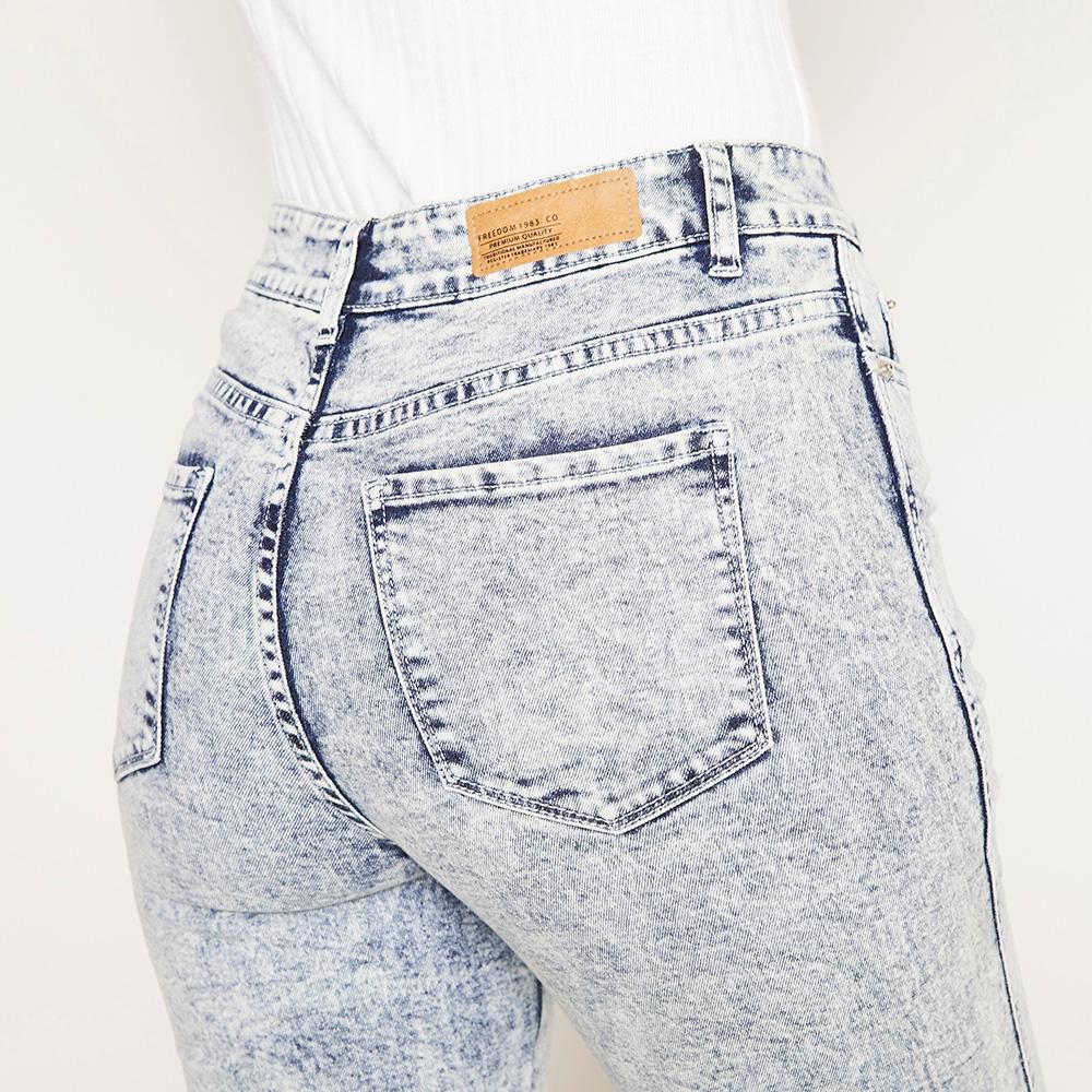 Jeans Botones Tiro Alto Super Skinny Mujer Freedom image number 4.0
