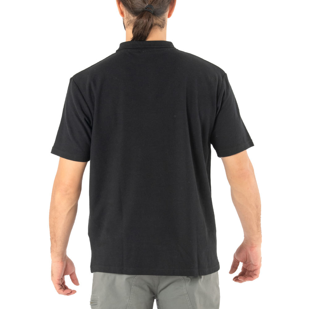 Polera Pique Quebec Manga Corta Negro Hombre image number 2.0