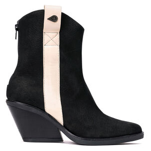 Botín Cuero Moira Negra Landazuri Botín Cuero Moira Negra Landazuri