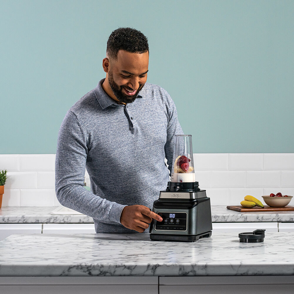 Batidora Con Jarra Y Con Vaso Individual Con Auto-iq Bn750eu image number 8.0