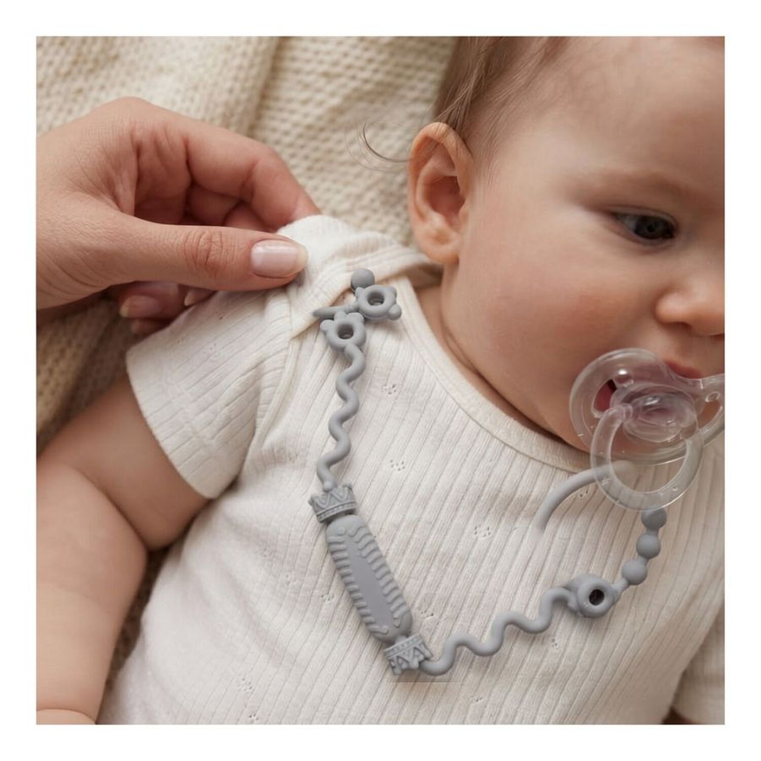 Sujeta Chupete Silicona Mordedor Ajustable Bebe image number 3.0