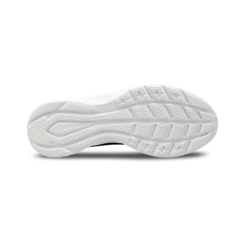 Zapatilla Mujer 130g Ultraleve Negra/blanca image number 4.0