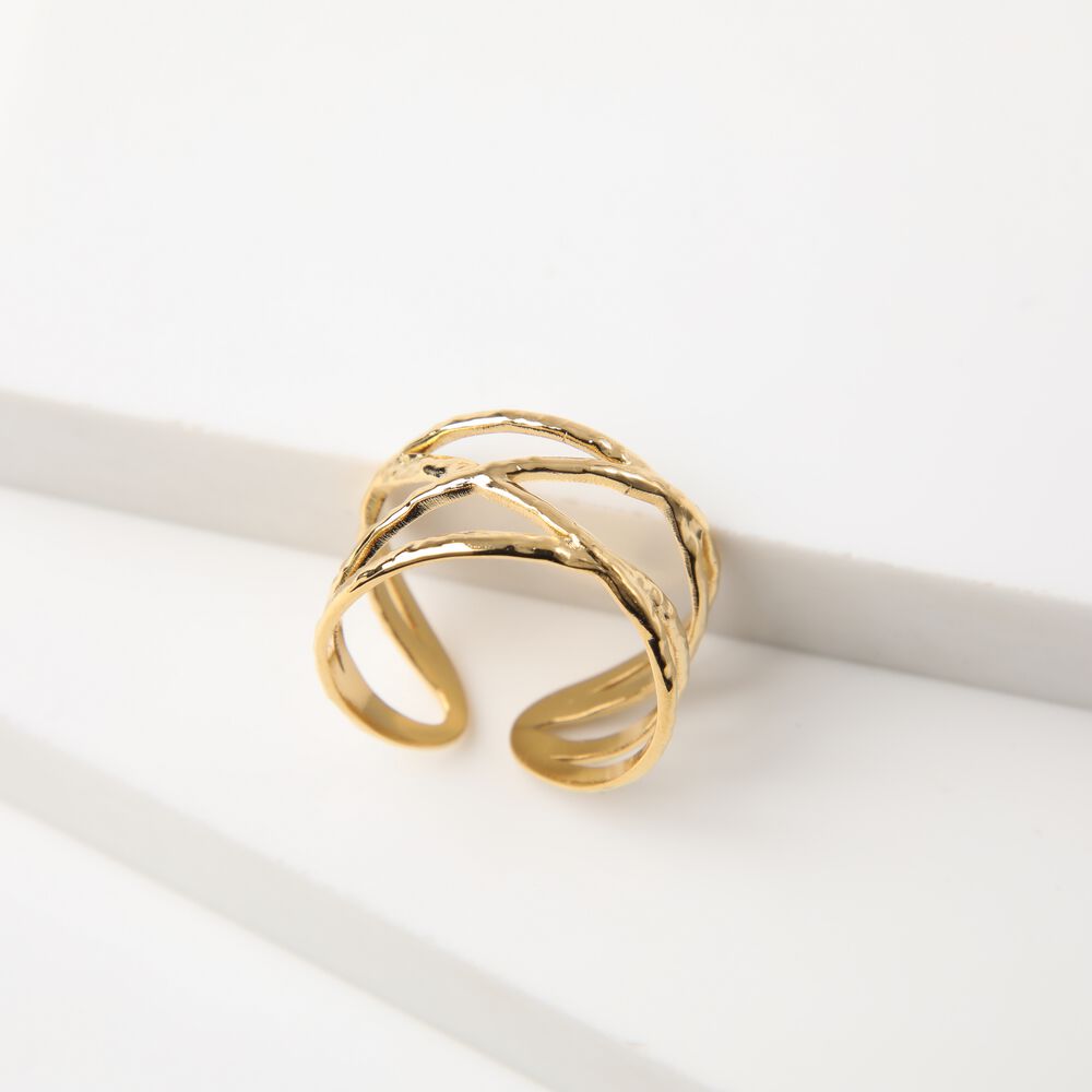 Anillo 19v69 Dorado Mujer Str336 image number 0.0