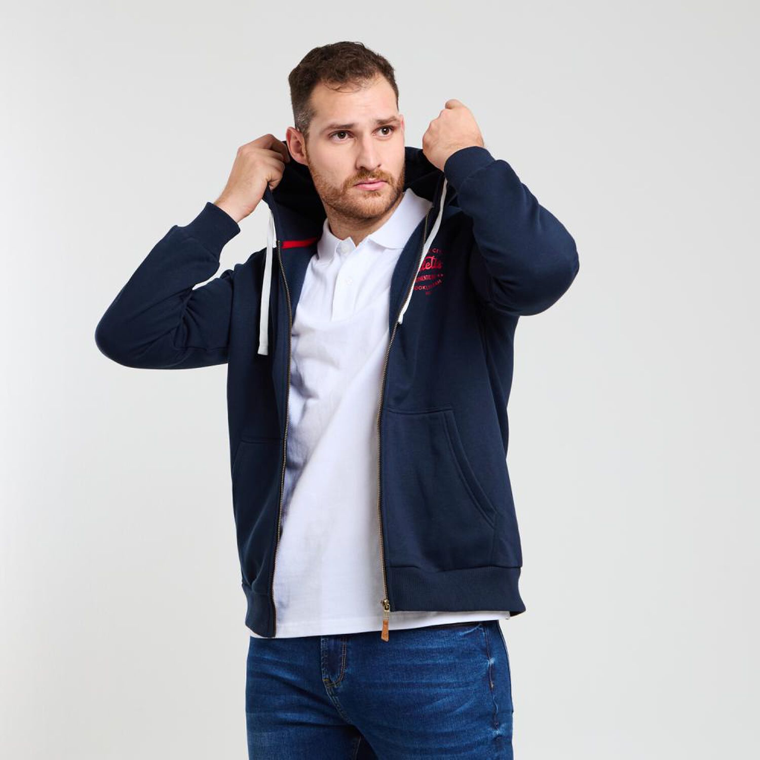 Poler&oacute;n Regular Cuello Redondo Con Capucha Hombre Peroe image number 2.0