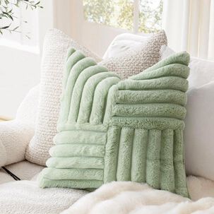 Pack De 02 Fundas De Coj&iacute;n Pelo De Conejo De Imitaci&oacute;n 45x45 Verde