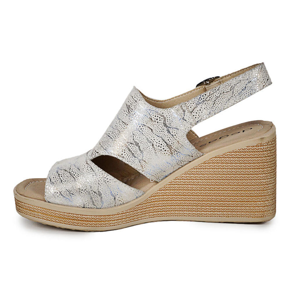 Sandalia Cuero Eines Beige image number 4.0