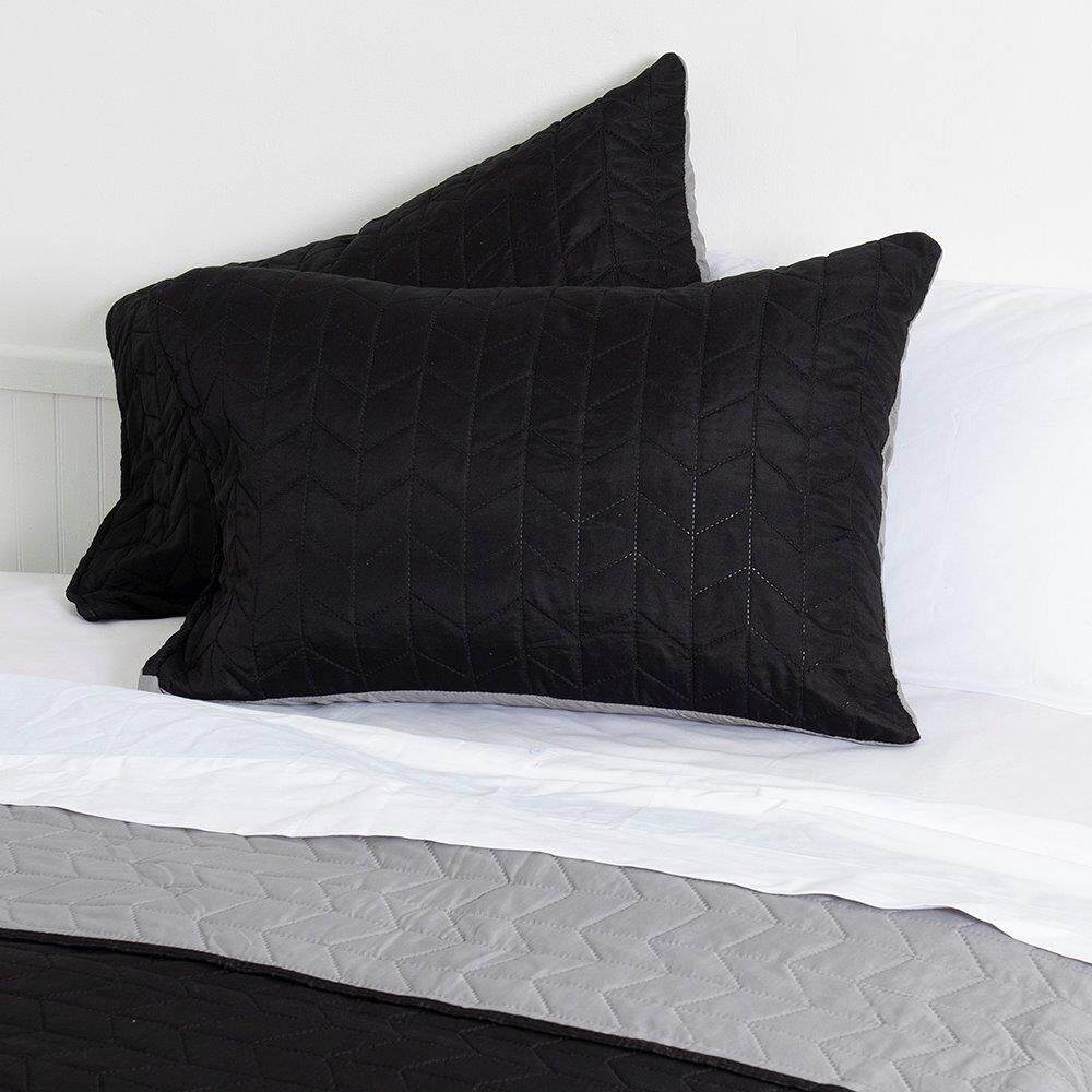 Cubrecama Quilt Liso King Negro - Gris image number 2.0