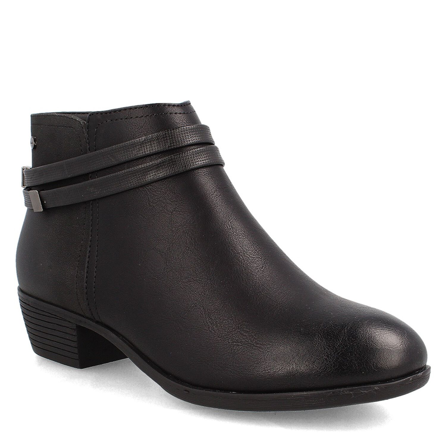 Bot&iacute;n Mujer Bata Sarita Negro image number 1.0