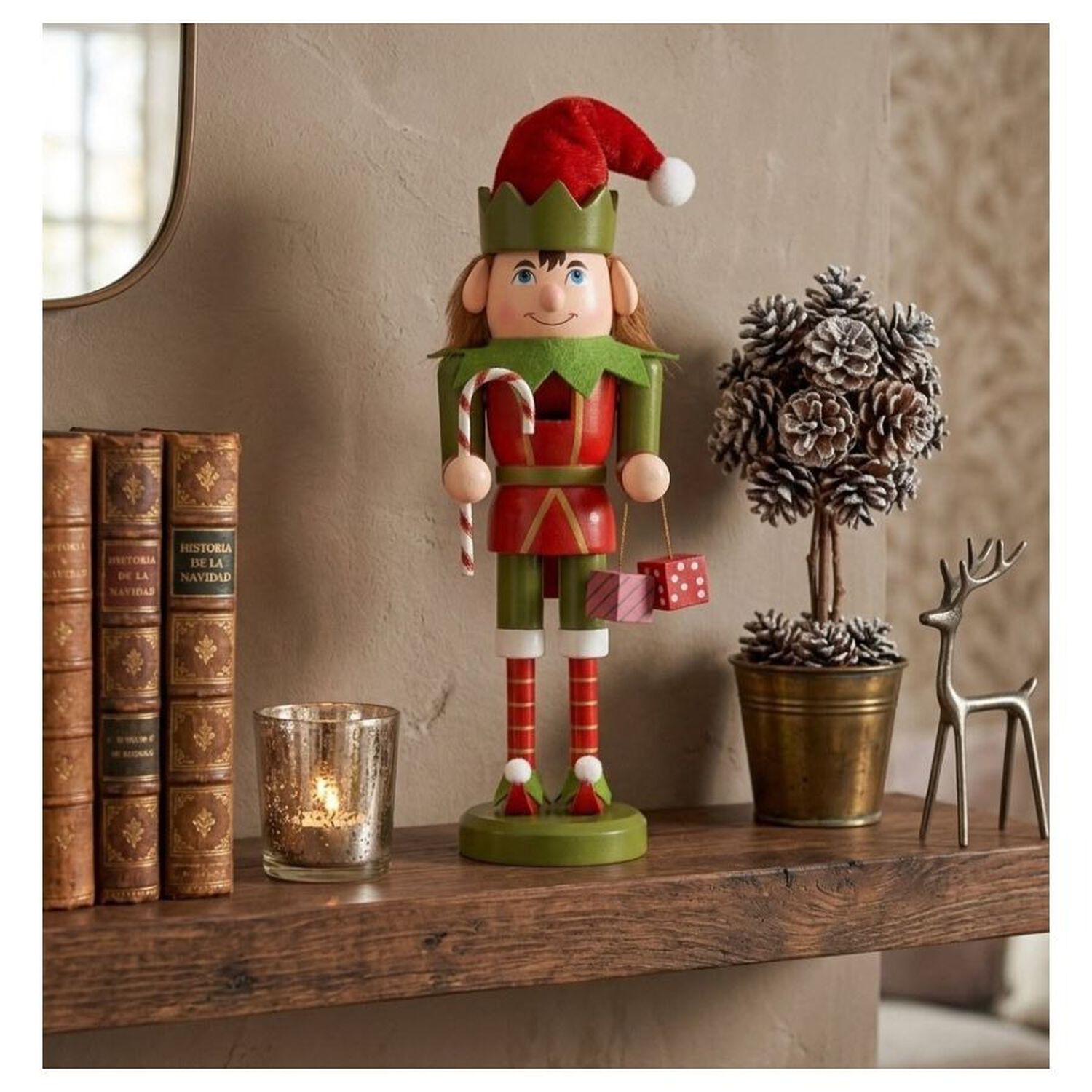 Cascanueces Navide&ntilde;o De Madera Dise&ntilde;o Duende Elfo 25cm image number 2.0