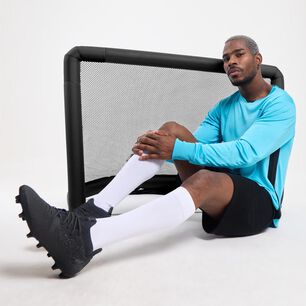 Polera Deportiva Lisa Manga Larga Cuello V Hombre Pro Soccer