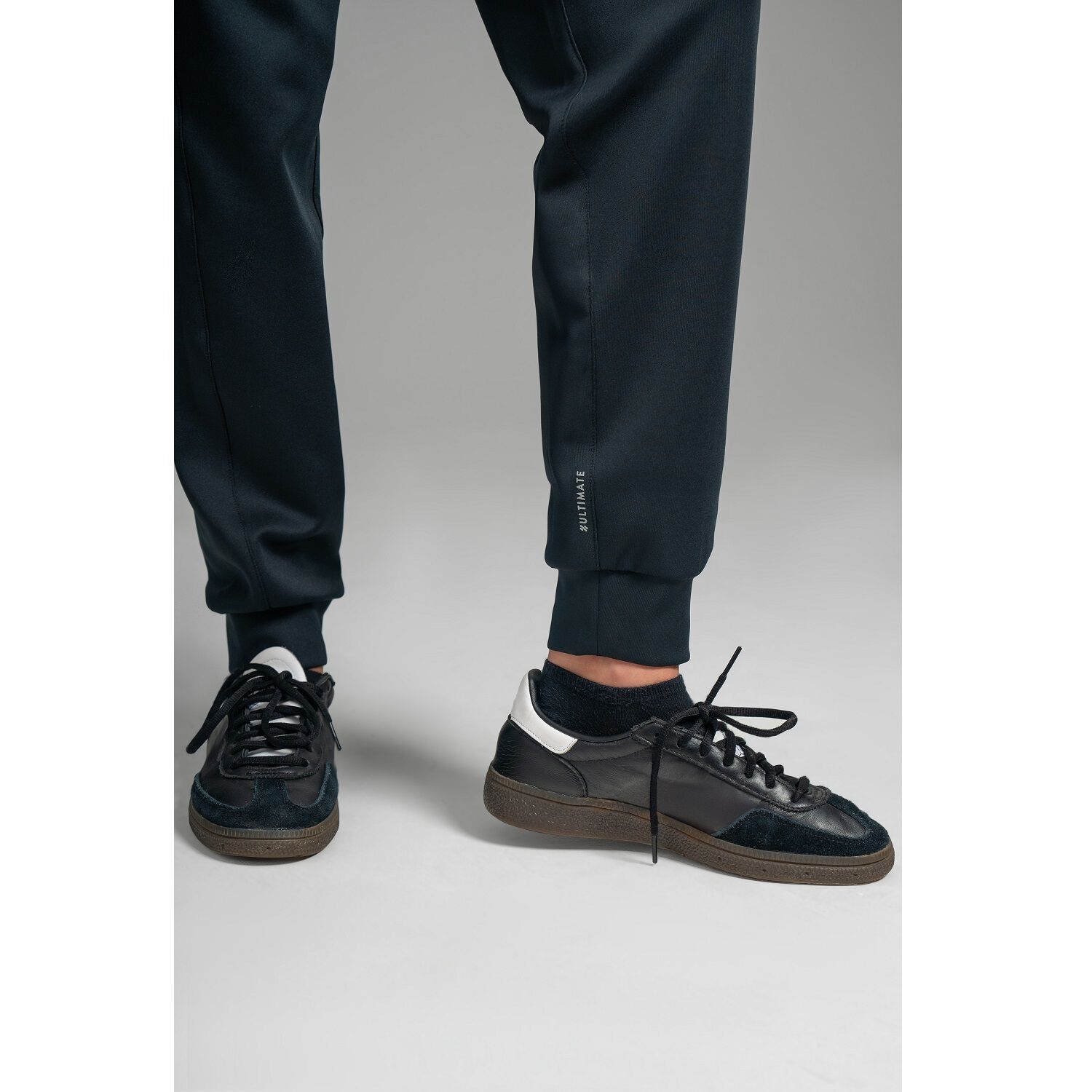Ultimate Jogger Sport Mujer Black Onyx - Xl image number 4.0