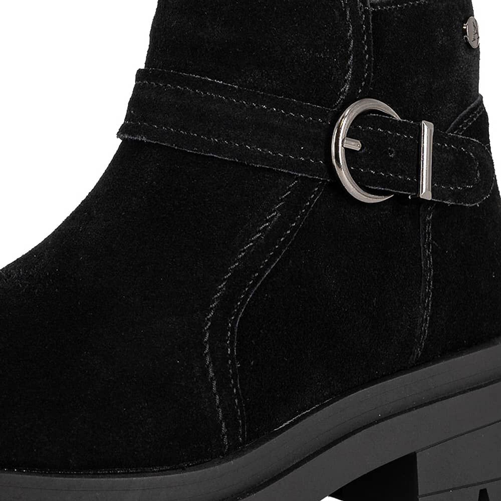 Botin De Cuero Rosie Full Negro Alquimia image number 4.0