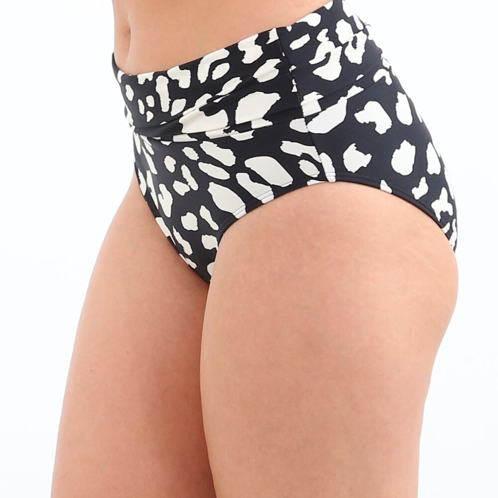 Bikini Calzón Pin Up Doble Uso Estampado Negro image number 3.0