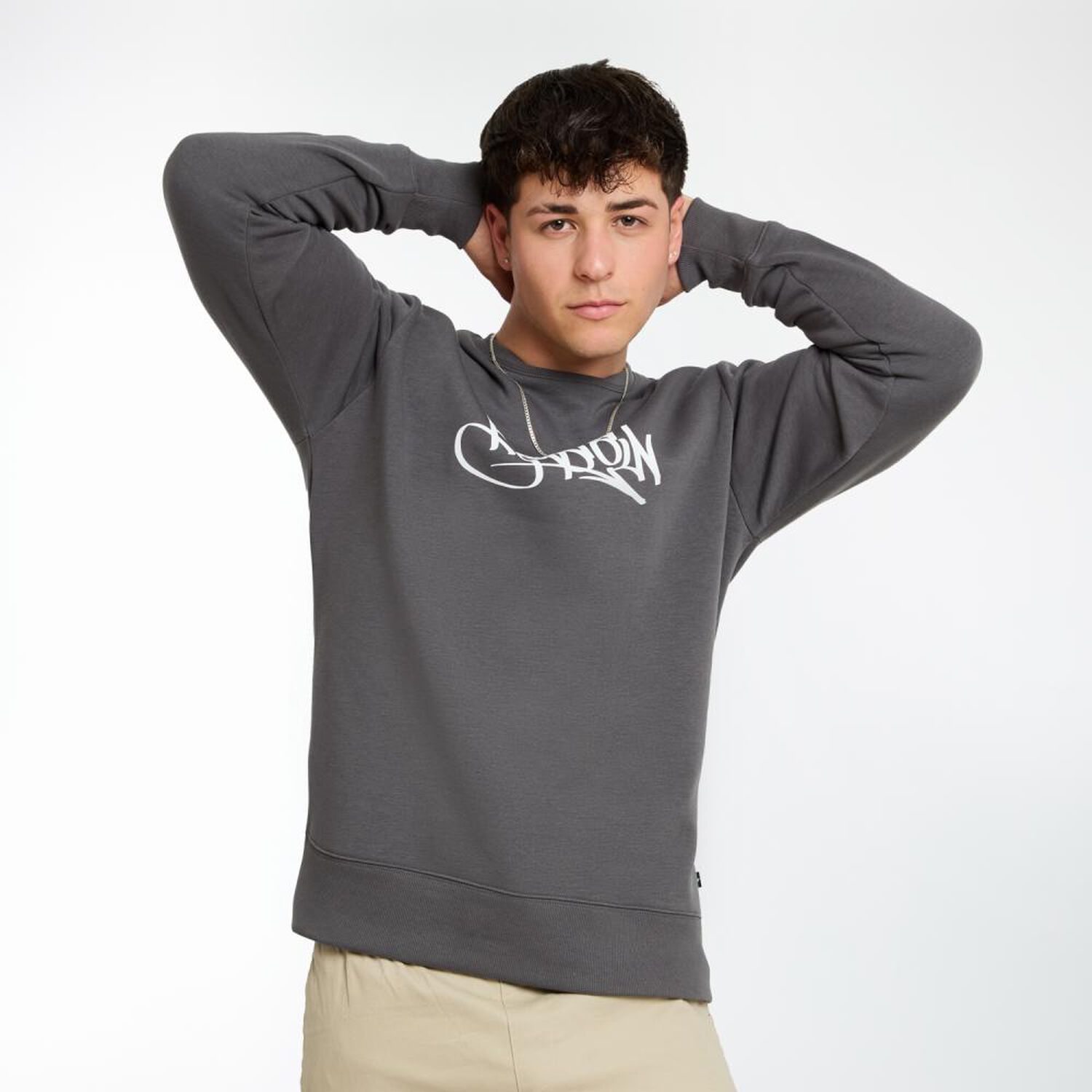 Poler&oacute;n Estampado Slim Fit Cuello Redondo Hombre Skuad image number 0.0