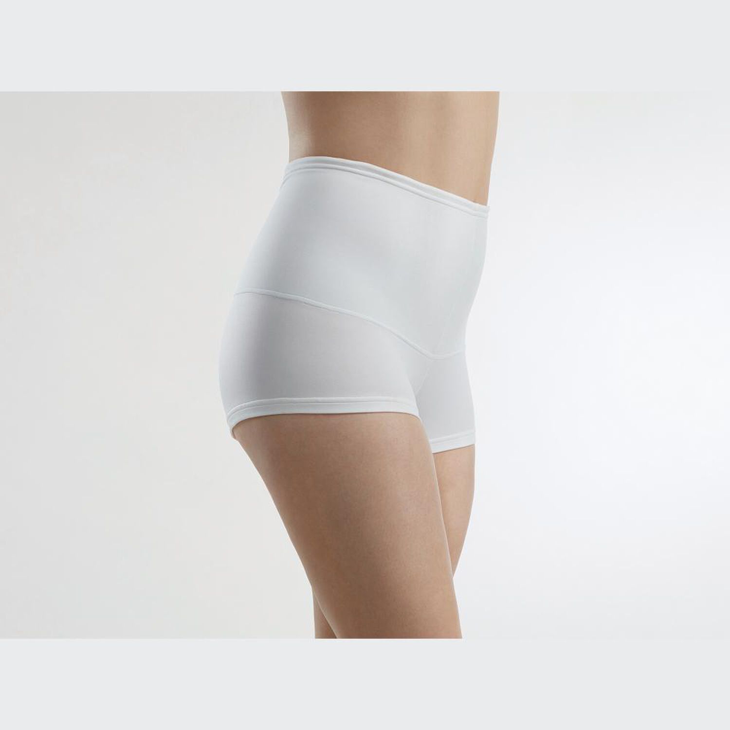 Pantaleta con Control Abdominal Flores image number 0.0