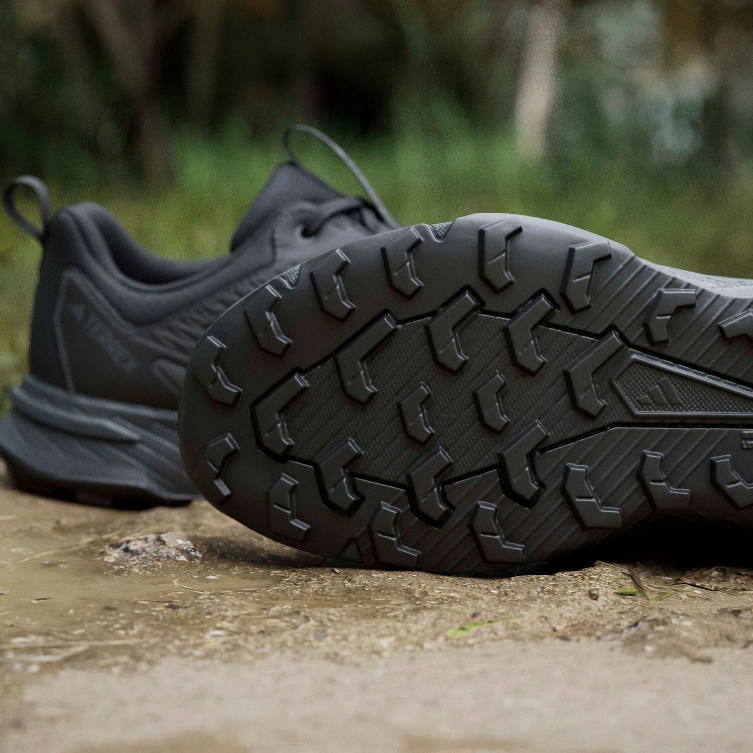 Zapatilla Adidas Terrex Tracefinder 2 Hombre Negro image number 4.0