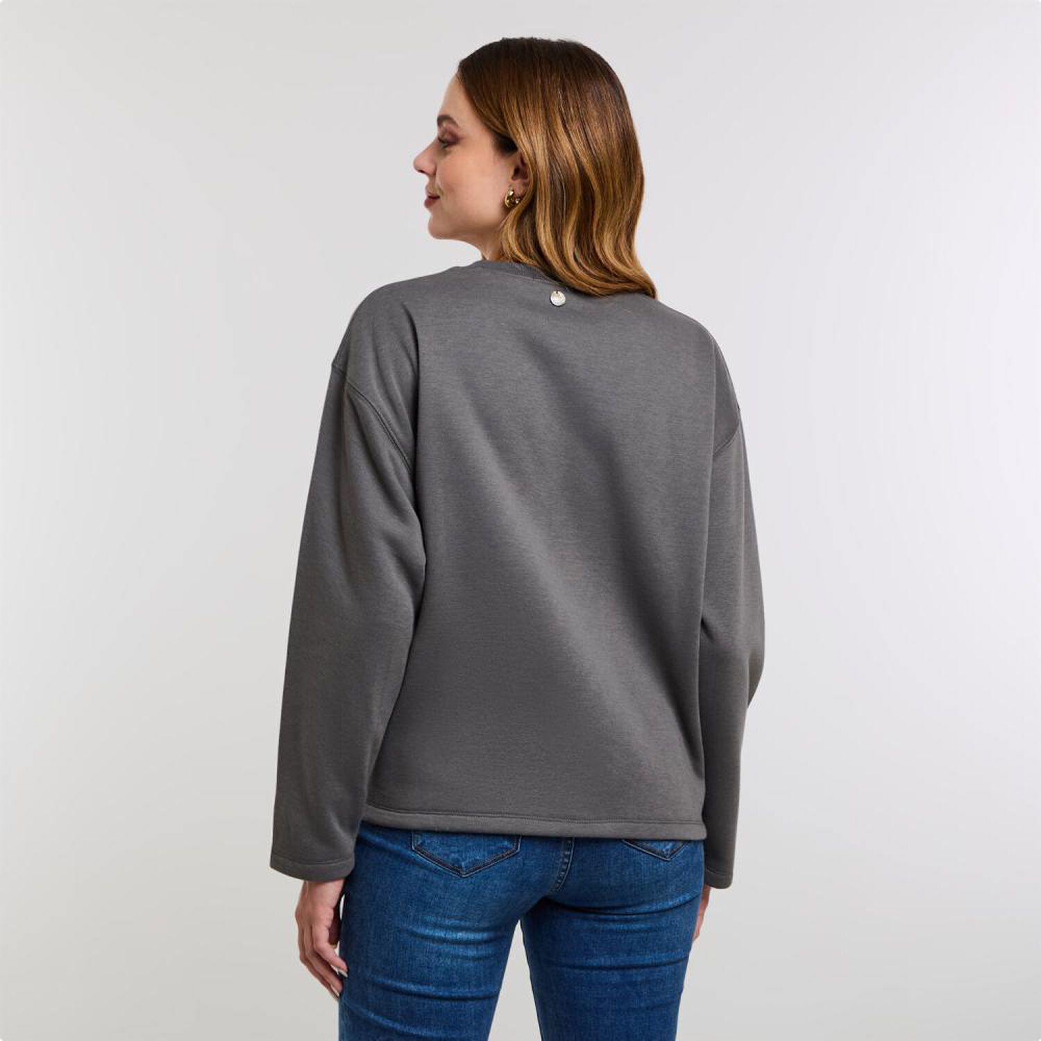 Poler&oacute;n Estampado Aplicaci&oacute;n Folia Y Strass Cuello Redondo Mujer Kimera image number 3.0