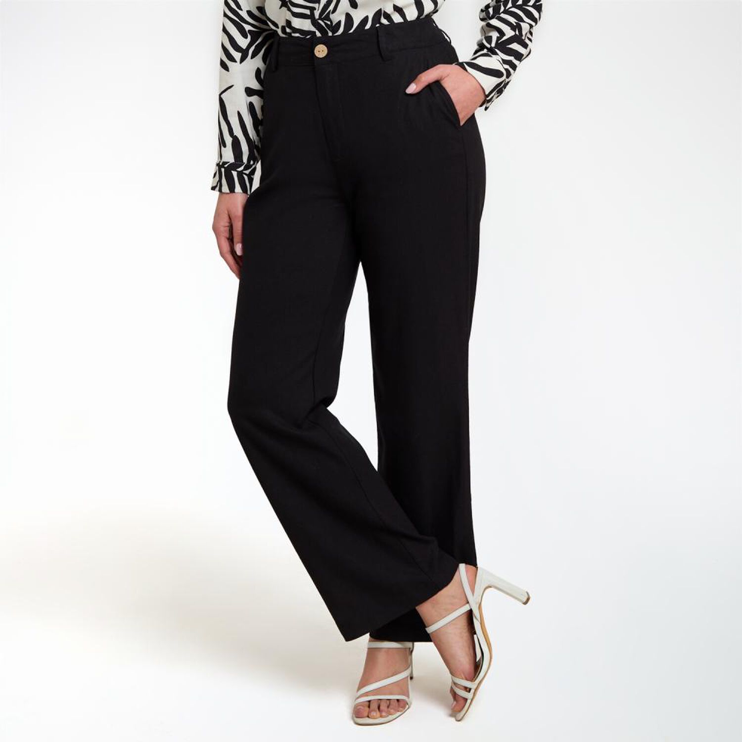 Pantal&oacute;n Sastrero Tiro Medio Straight Mujer Kimera image number 2.0