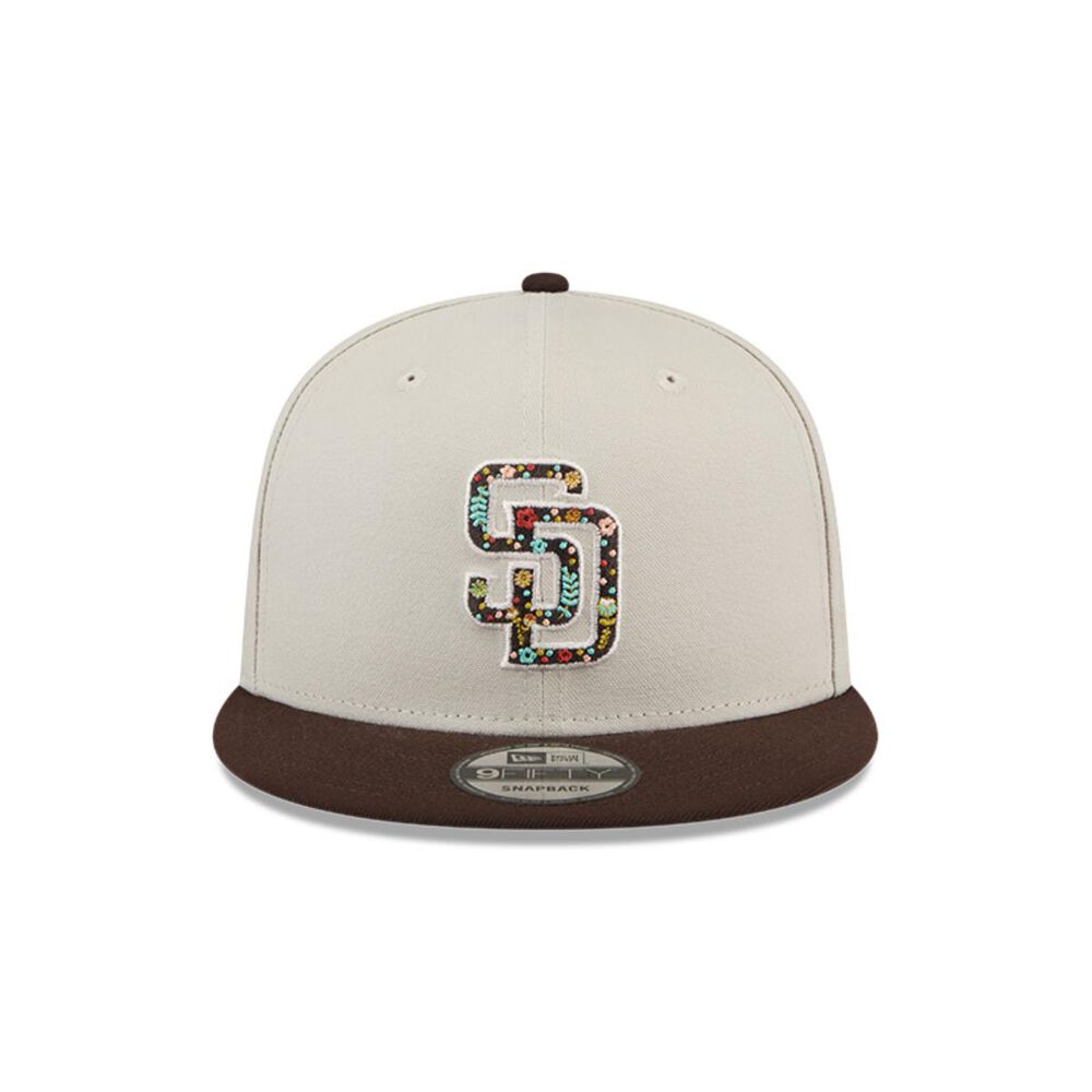 Gorro 9fifty Mlb San Diego Padres Floral Fill Light Beige image number 2.0