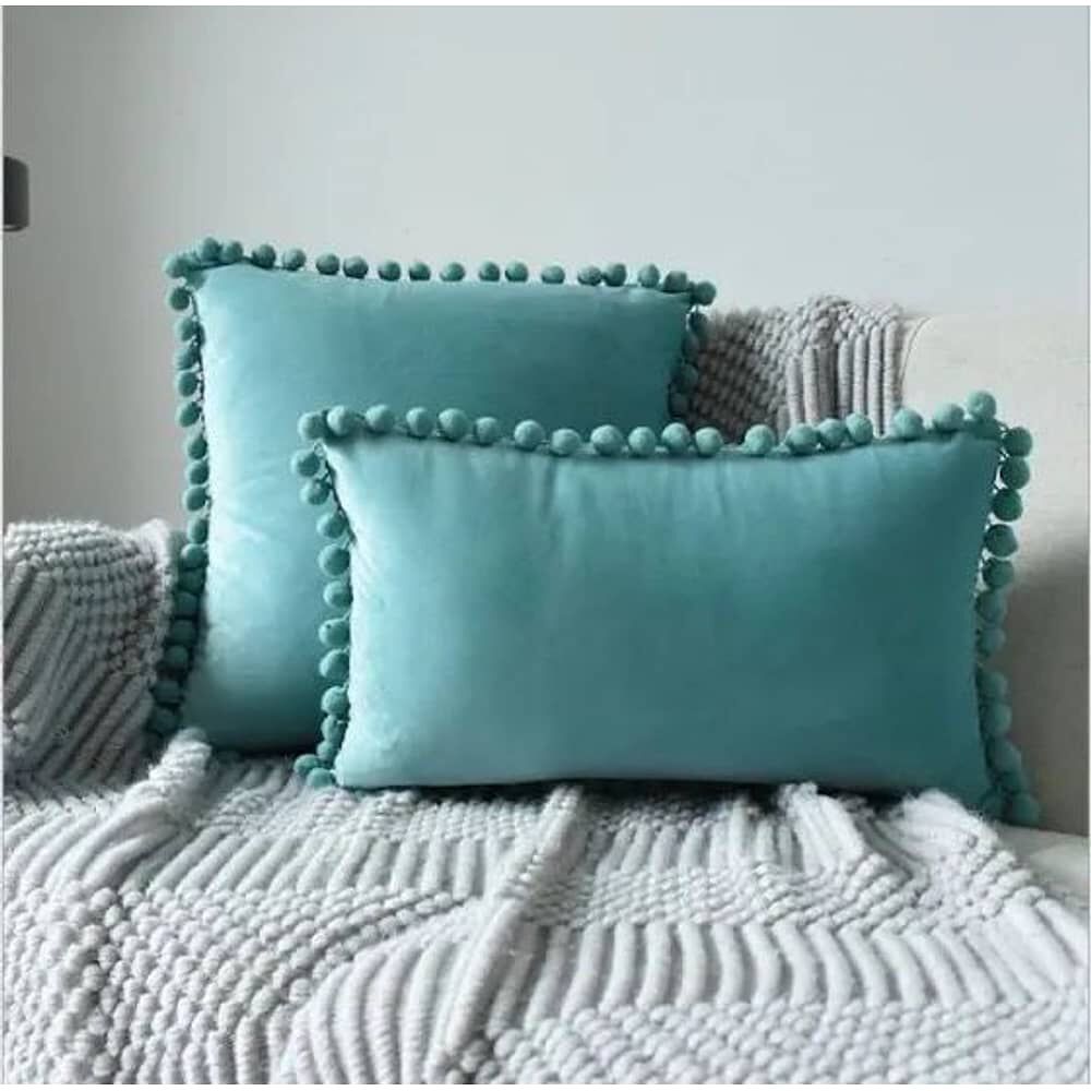 Set De 2 Cojines De Terciopelo Con Pompones image number 3.0