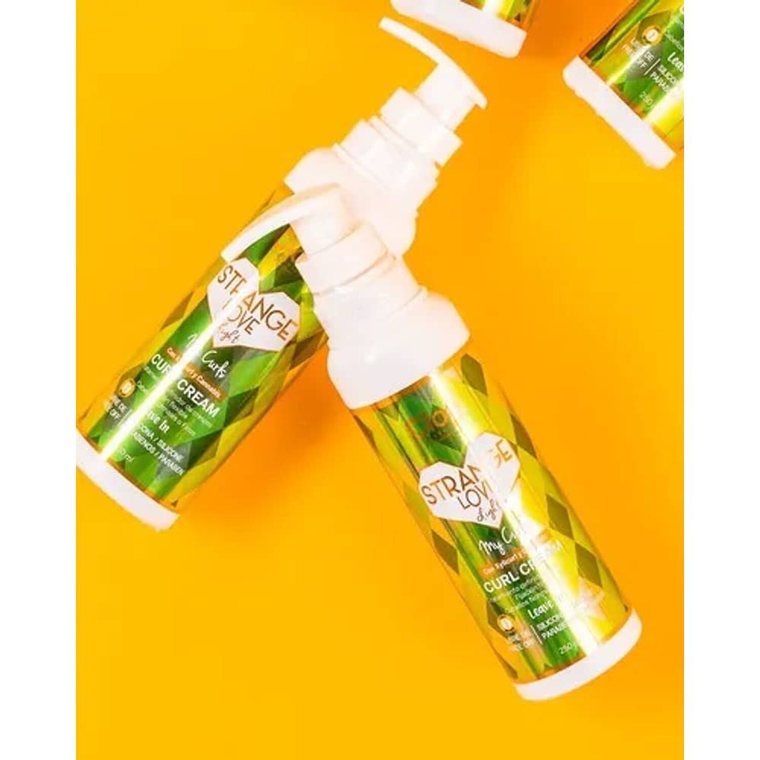 Definidor De Rizos Strange Love Cloe Light 250ml image number 1.0