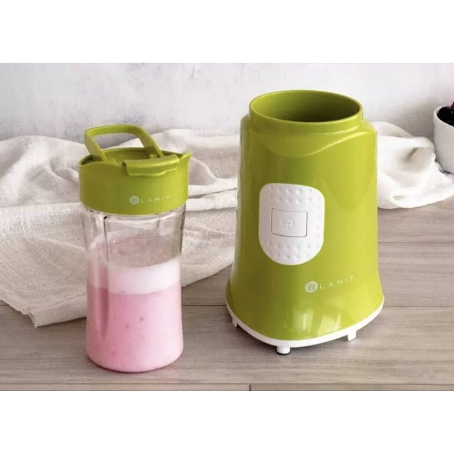 Licuadora Personal Mini Blender Blanik Color Verde image number 2.0