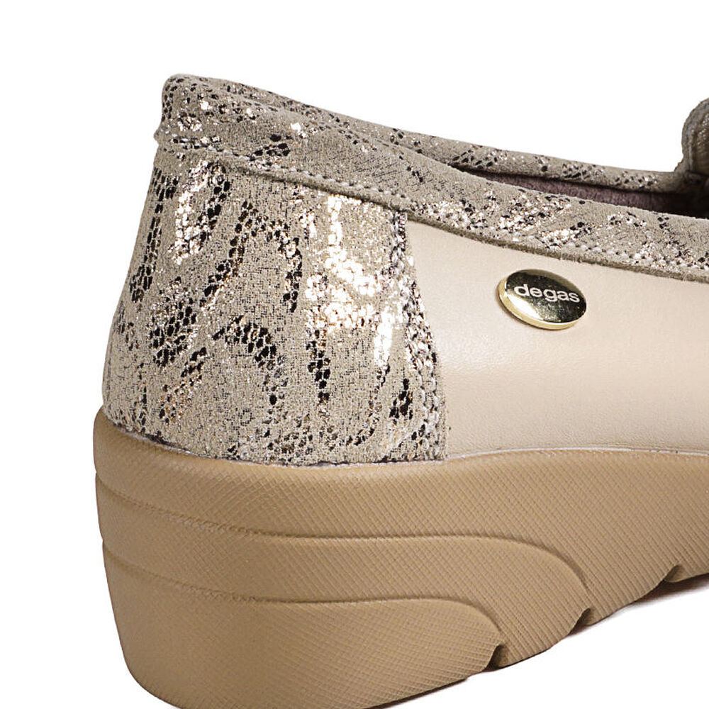 Mocasín Cuero Eliette Beige Snake image number 5.0