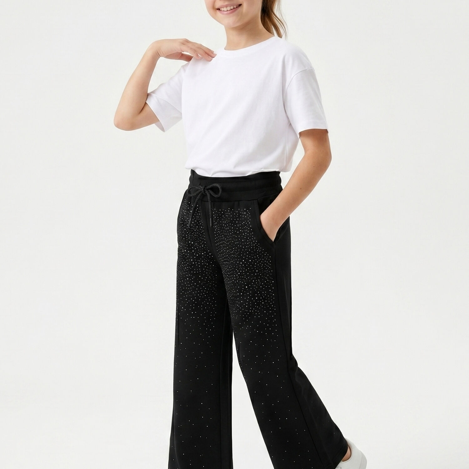 Pantal&oacute;n Buzo Ni&ntilde;a Wide Leg Brillos Algod&oacute;n Moda Urbana image number 3.0