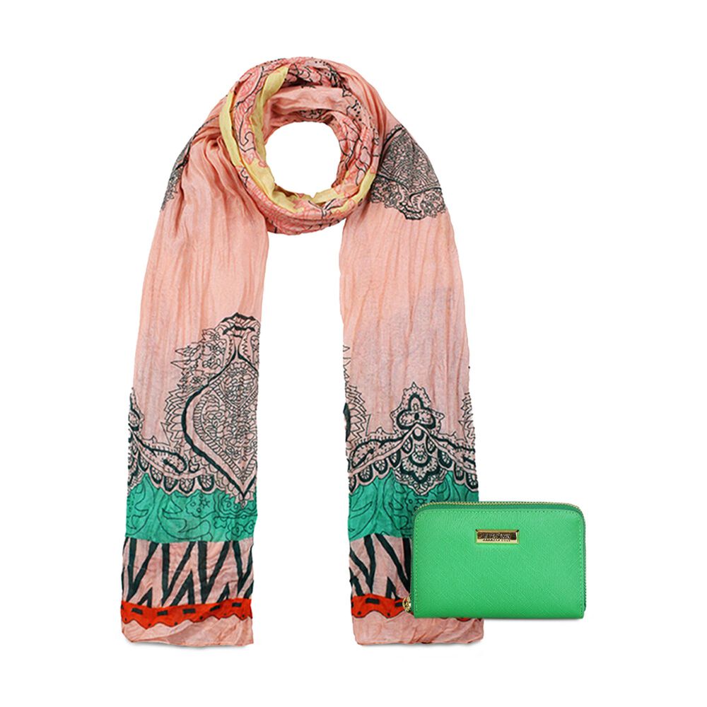 Pack Billetera Trifold Verde + Pa&ntilde;uelo Alcala Coral Kenneth Cole image number 0.0