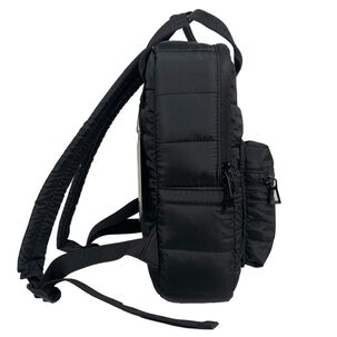 Bolso Mochila Negra Acolchada Multiusos Impermeable Moderna