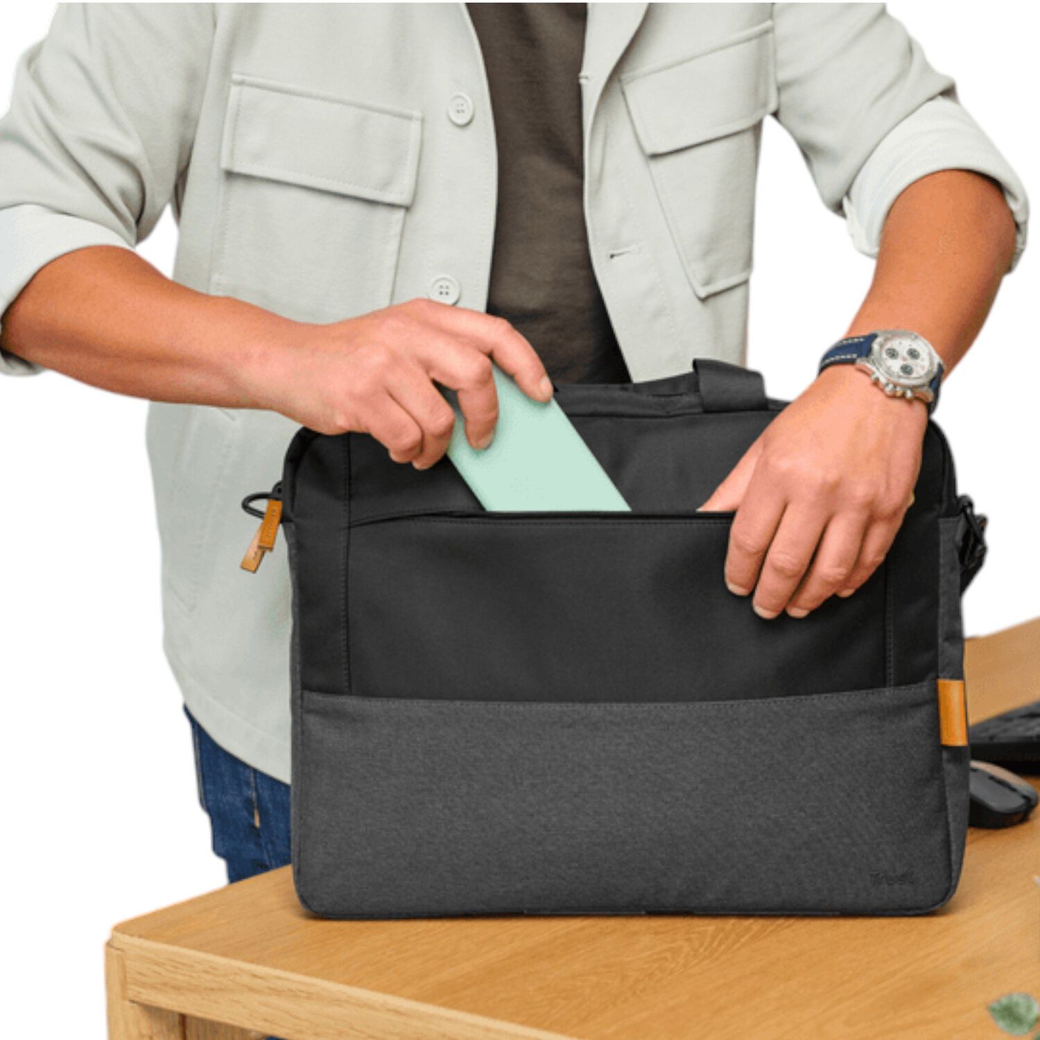 Bolso Notebook Trust Lisboa 16" Max Ultradelgado Black image number 11.0