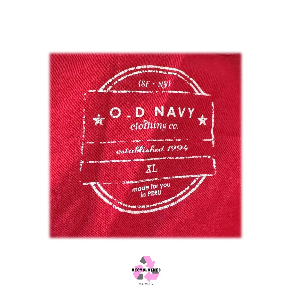 Polera Burdeo Old Navy Talla Xl image number 3.0
