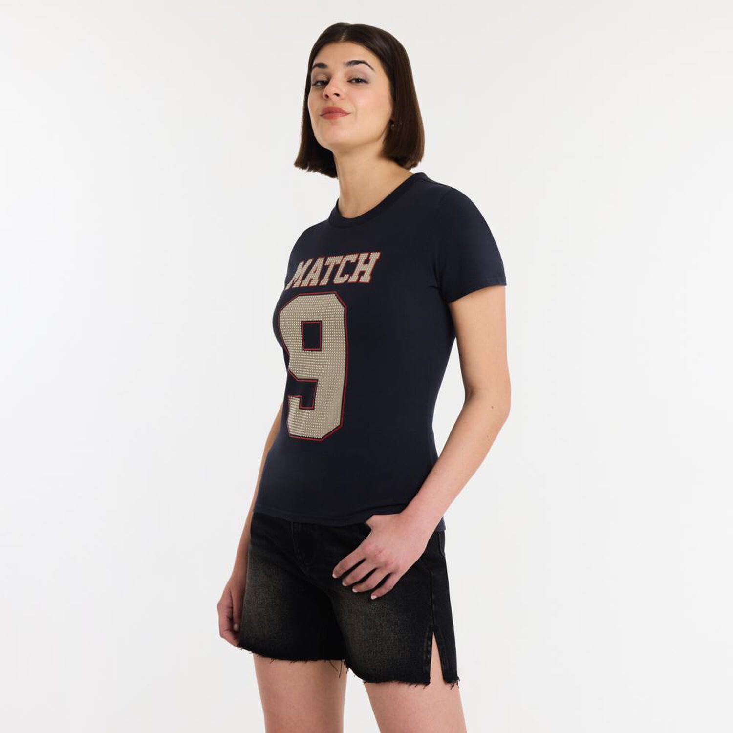 Polera Varsity Brillos Manga Corta Cuello Redondo Mujer Rolly Go image number 2.0
