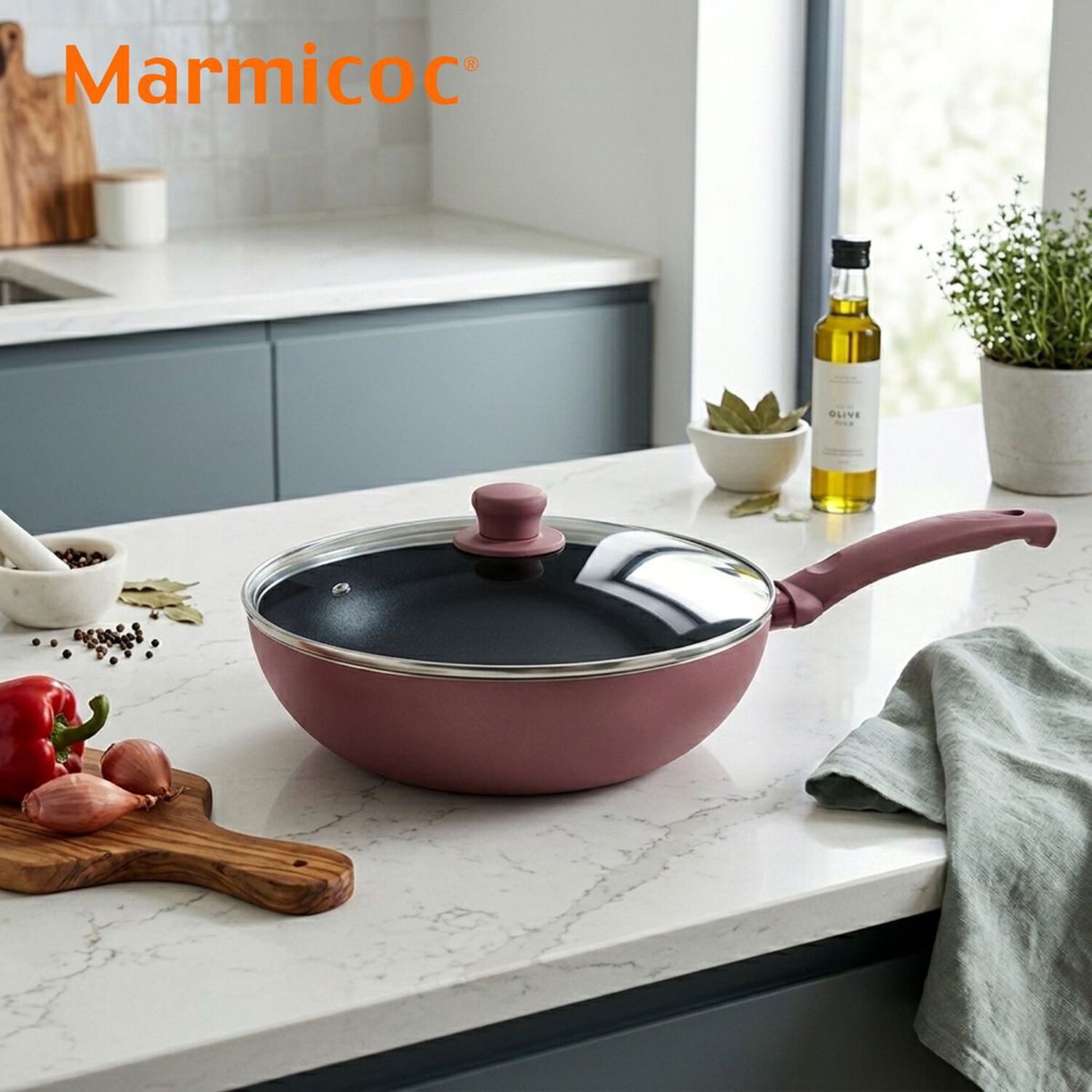 Wok Antiadherente Con Tapa 28 Cm 3,5 Litros Modelo Spring Marma Marmicoc Color Granate image number 2.0