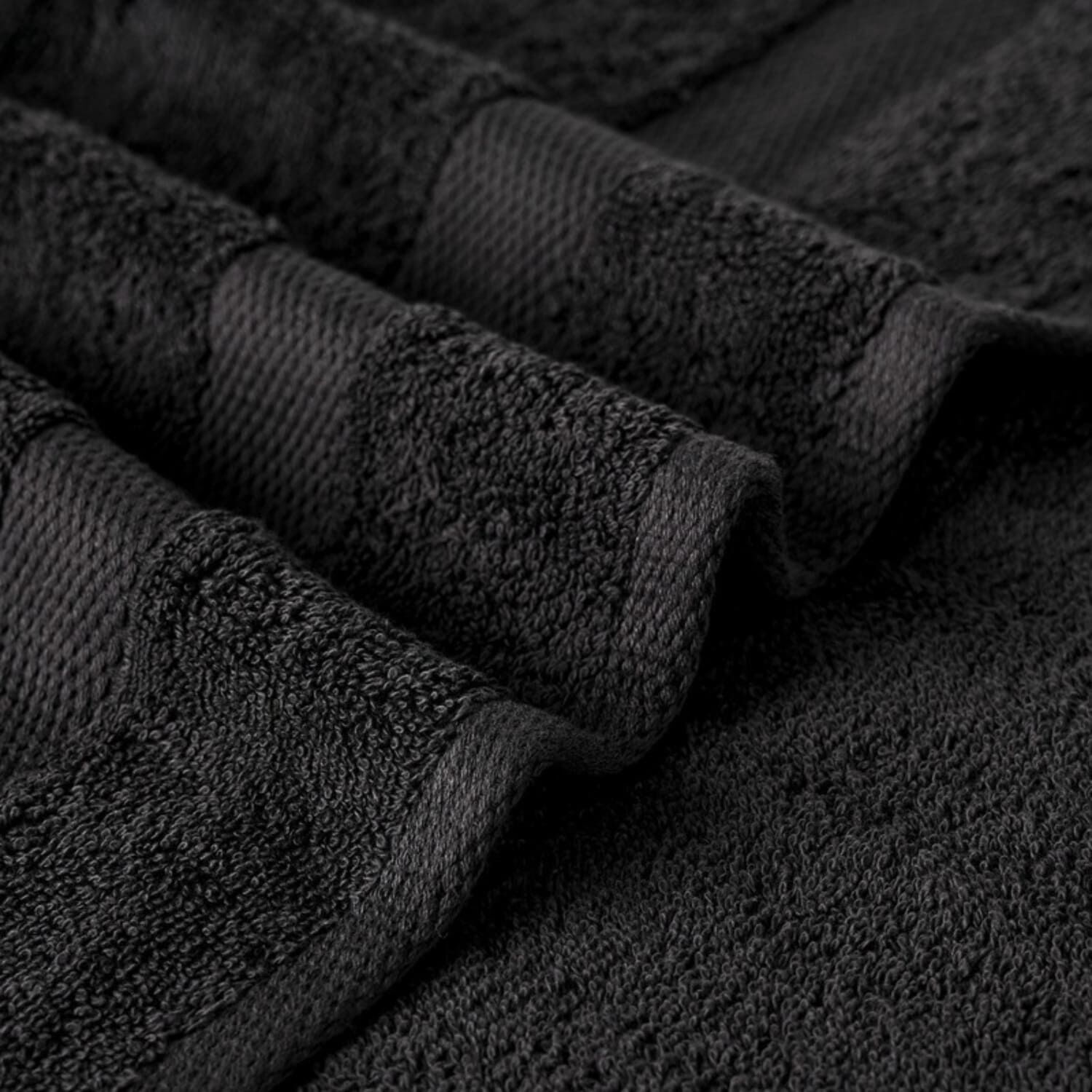 Toalla De Ba&ntilde;o 100% Algod&oacute;n 500 Grs. 70x140 Centimetros / Black Cannon image number 1.0