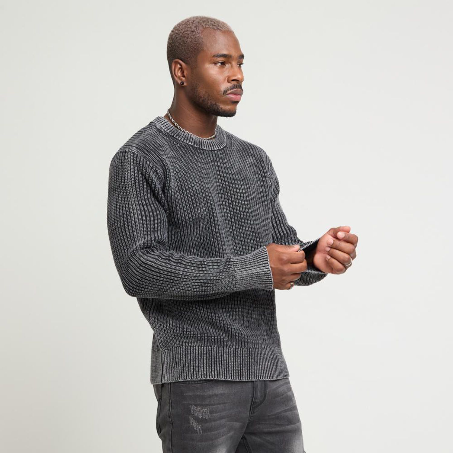 Sweater Liso Slim Manga Larga Cuello Redondo Hombre Rolly Go image number 2.0