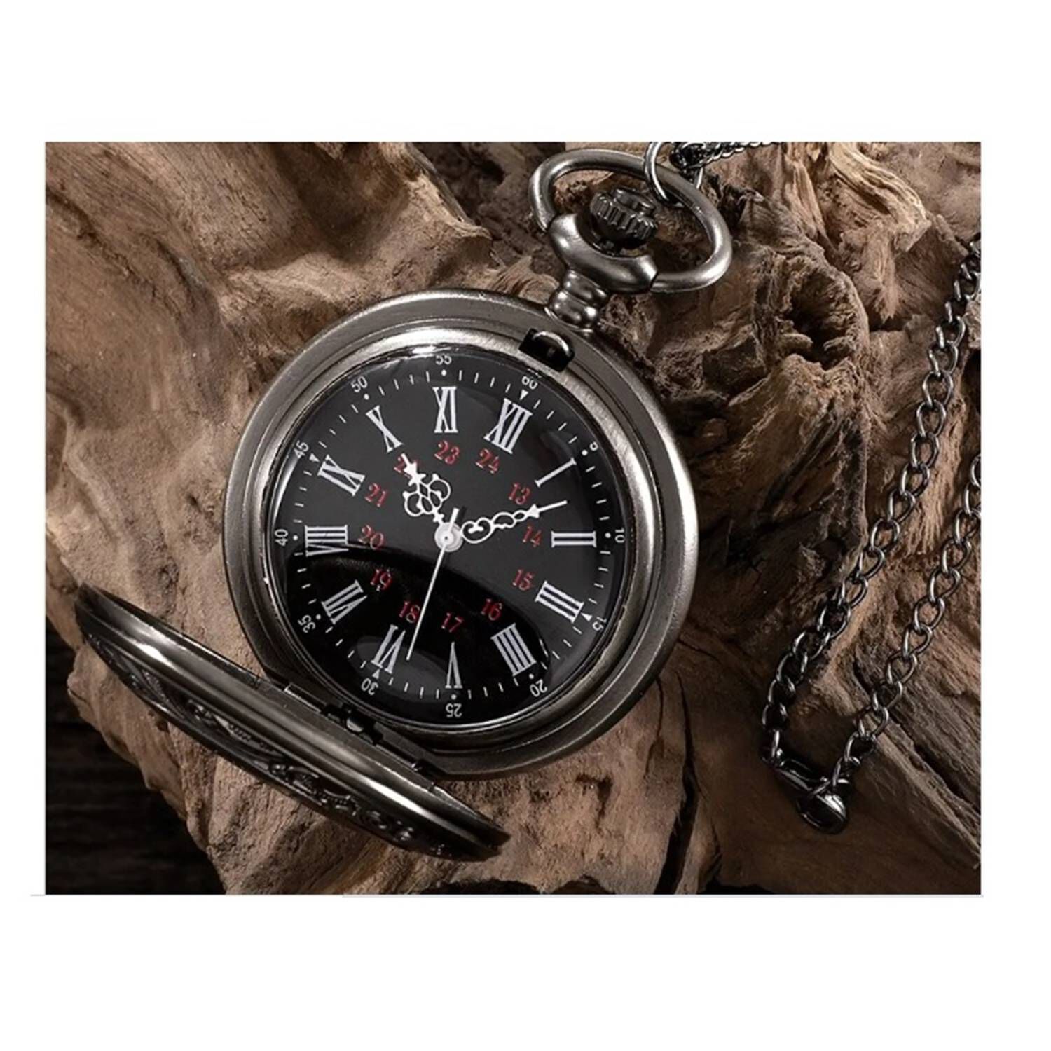 Reloj De Bolsillo Con Dise&ntilde;o De N&uacute;meros Romanos image number 2.0