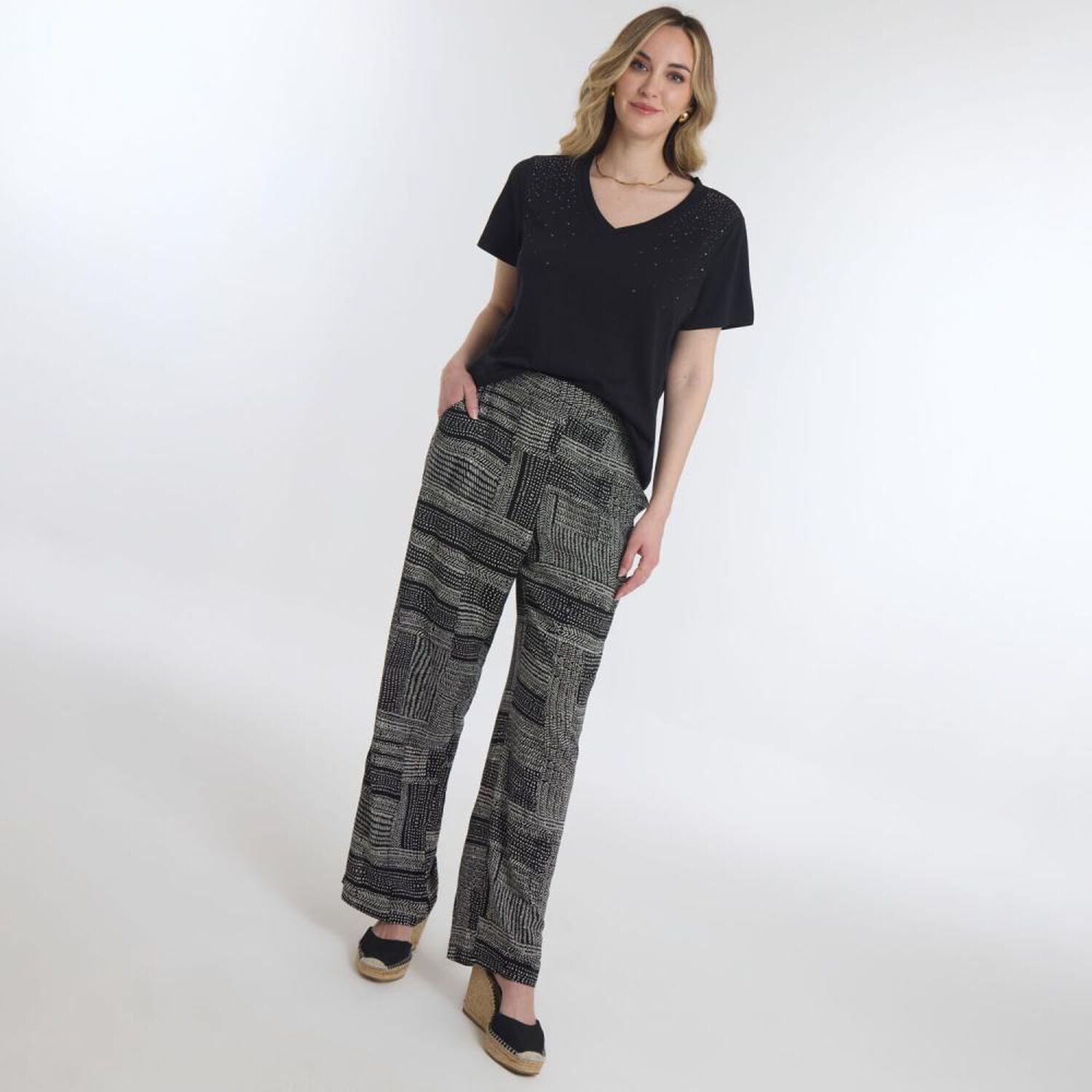 Pantal&oacute;n Full Print Tiro Medio Palazzo Mujer Geeps image number 1.0