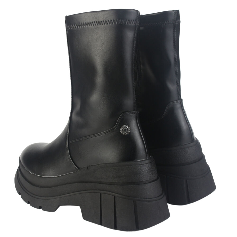 Botin Chalada Mujer Natirus-1 Negro Casual image number 5.0