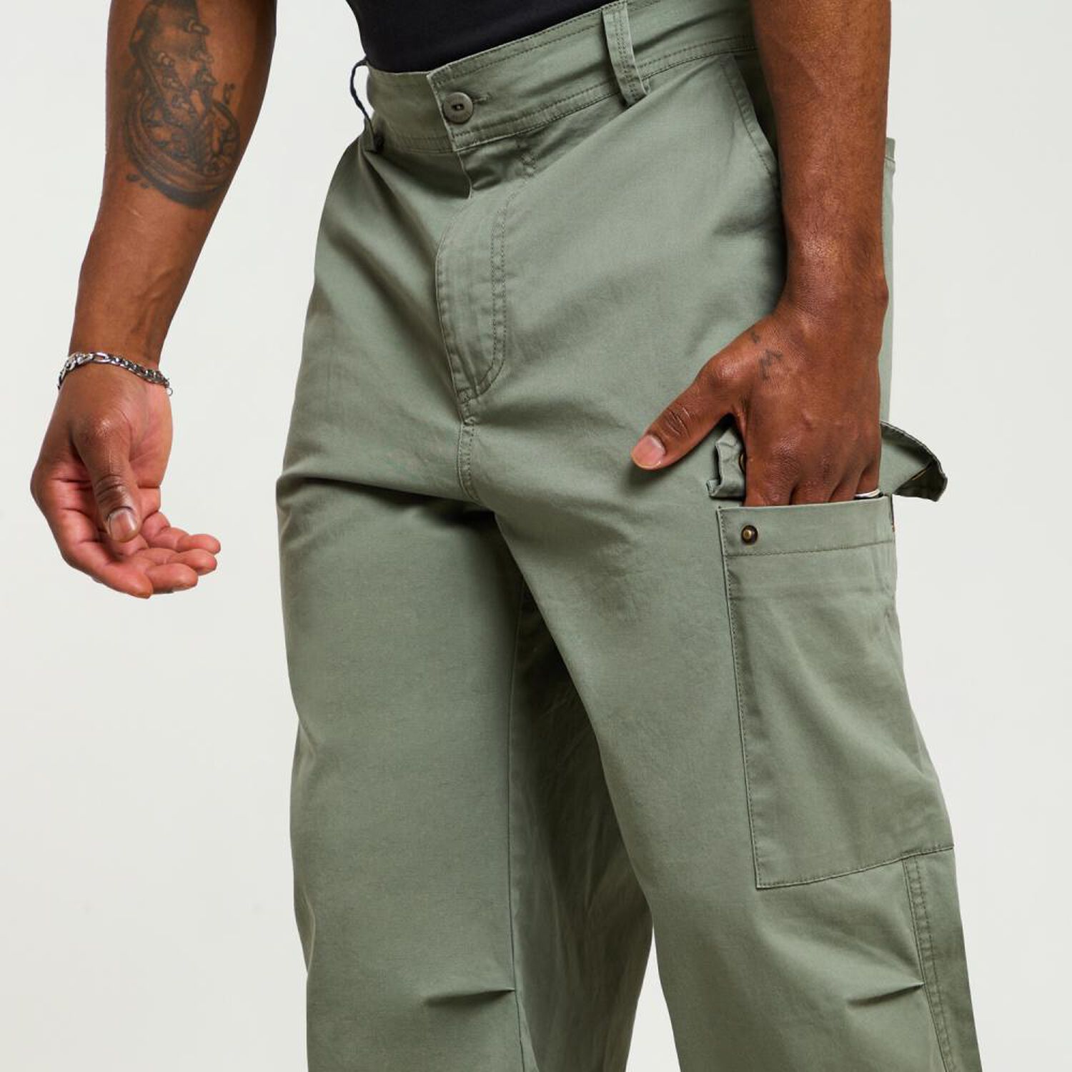Pantal&oacute;n Tiro Medio Regular Hombre Rolly Go image number 4.0