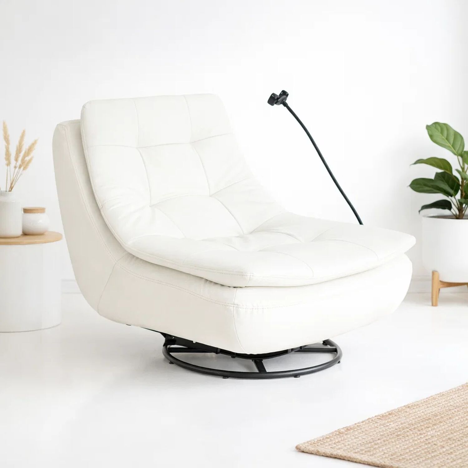 Berger Sill&oacute;n Kari - Beige image number 1.0