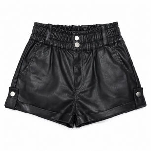 Short Ecocuero Ni&ntilde;a Cuerina Efecto Cuero Negro Moda