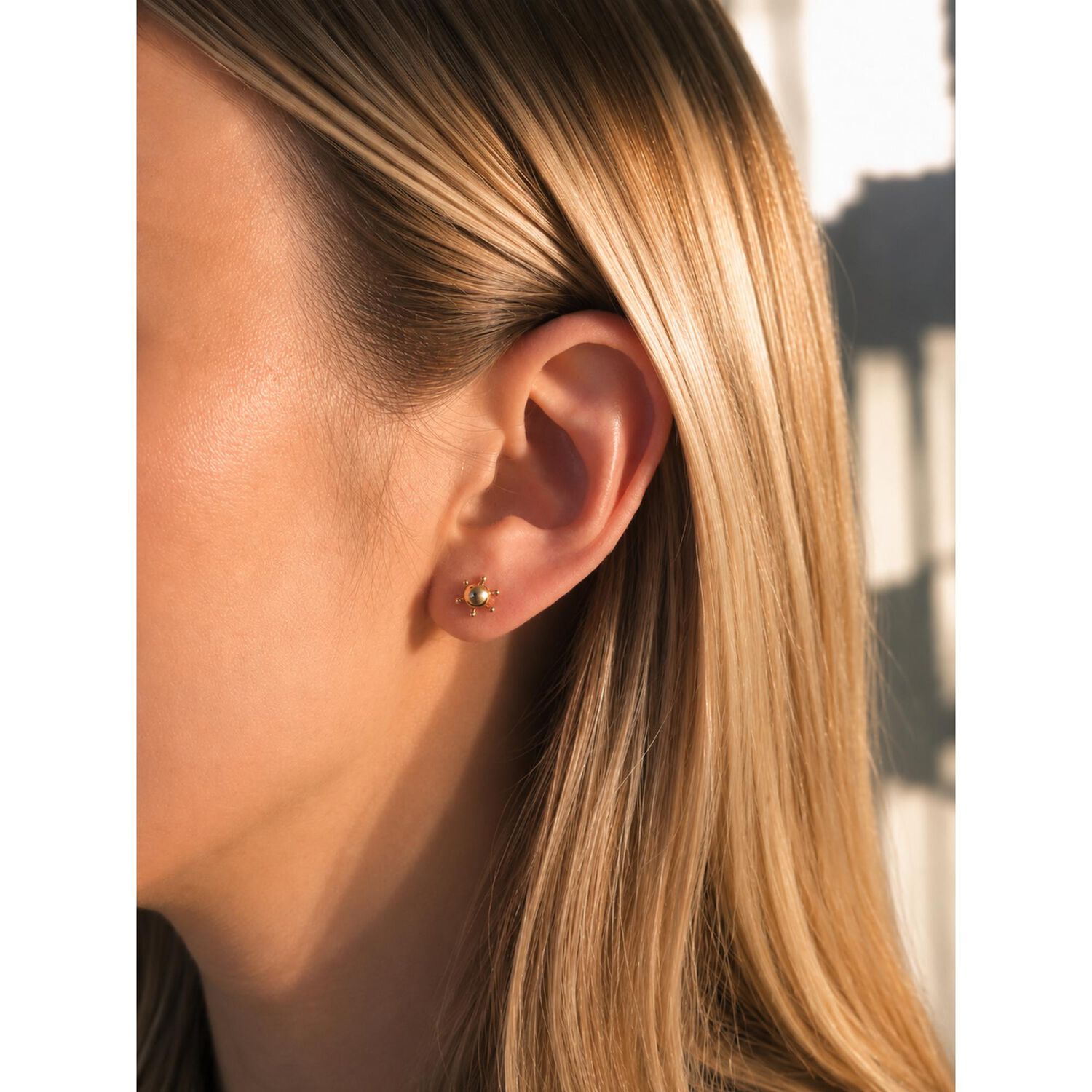 Aros Bolita Pistilo 8mm No5 Oro 18k 2.30gr Regalo Mujer Dorado image number 3.0