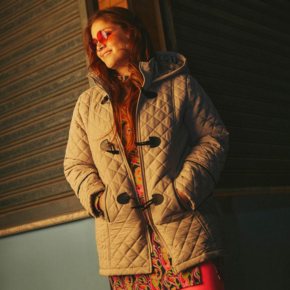 Parka Montgomery Cuello Alto Con Capucha Mujer Lesage en Oferta | Hites.com