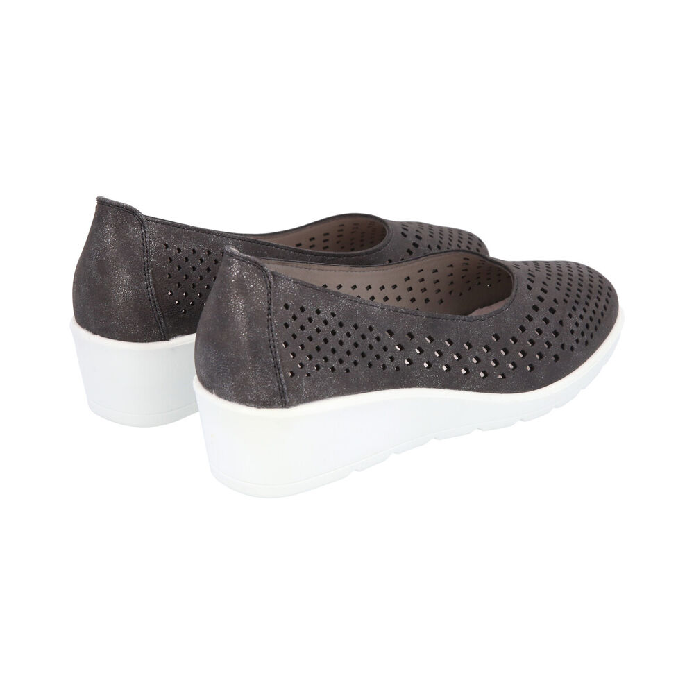 Zapato Mujer Negro Confort Police image number 4.0