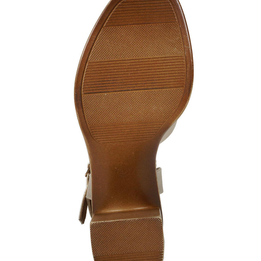 Sandalia Betzy Dorado image number 6.0