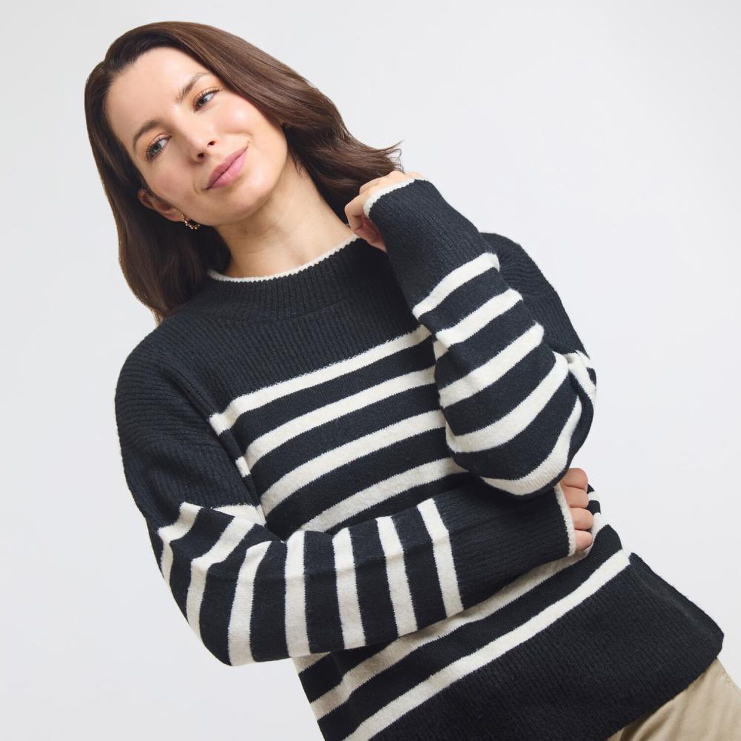 Sweater Listado Regular Manga Larga Cuello Alto Mujer Geeps image number 4.0