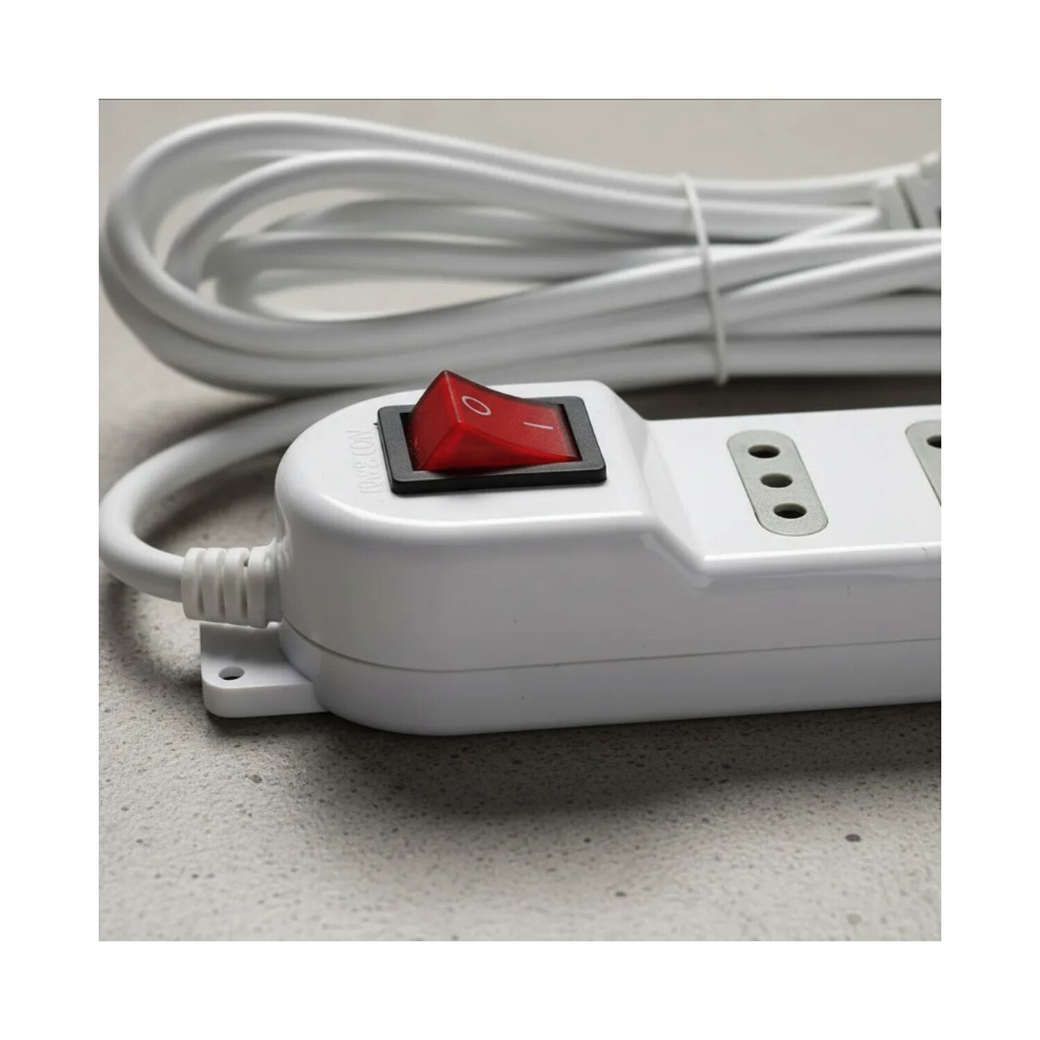 Alargador Zapatilla Con Switch 4 Posiciones 3 Metros Blanco image number 3.0