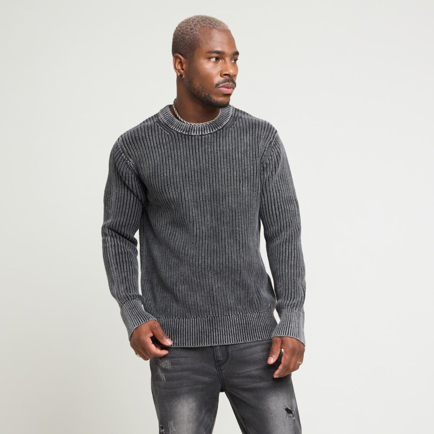 Sweater Liso Slim Manga Larga Cuello Redondo Hombre Rolly Go image number 0.0
